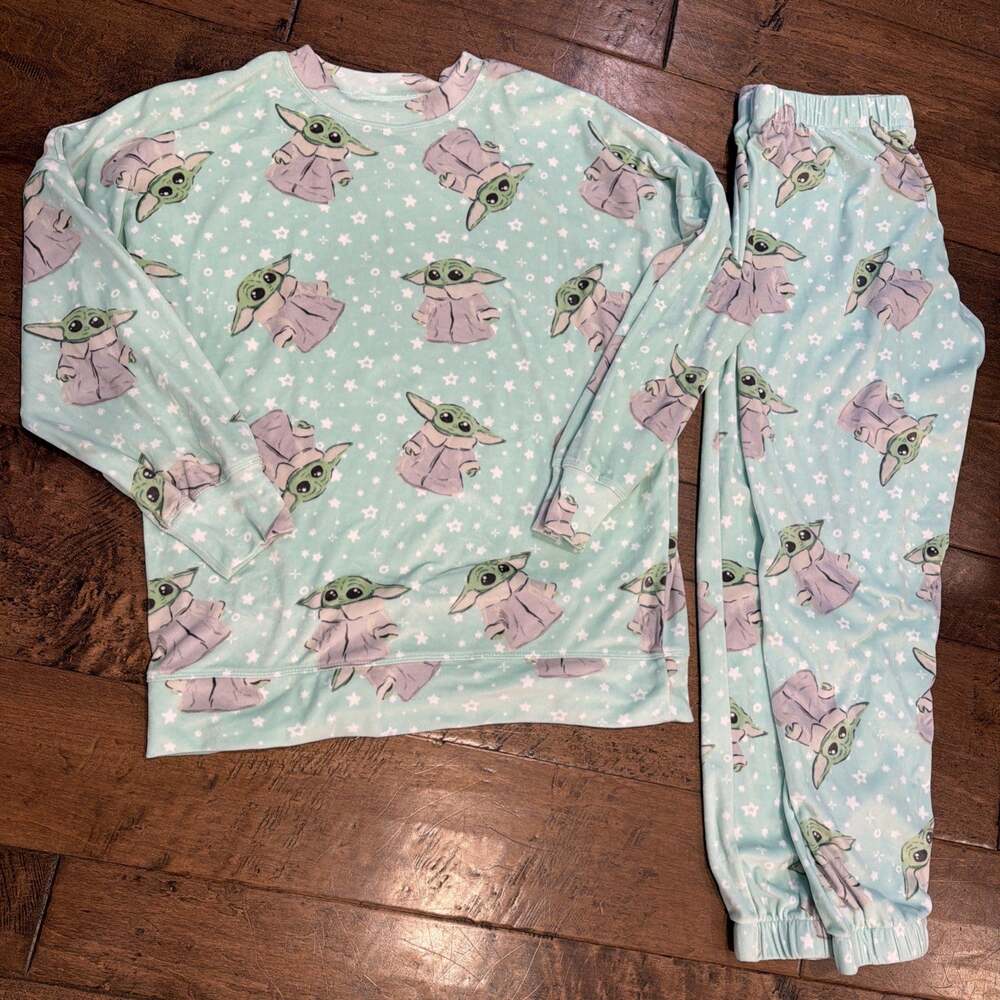 Munki Munki Star Wars Womens Pajamas Large L Grogu Baby Yoda Fleece PJ Set